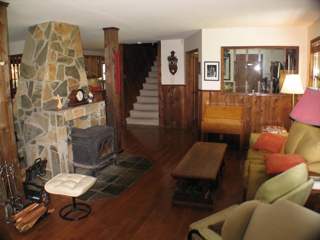 Cedar Song B&B Parksville Esterno foto