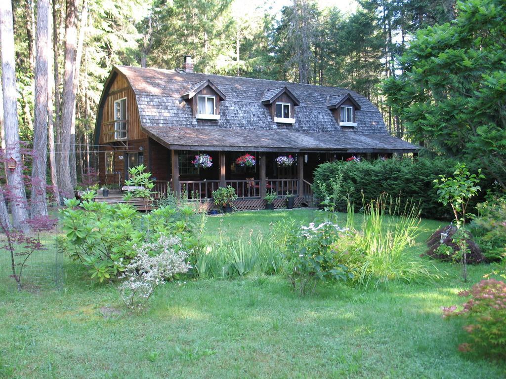 Cedar Song B&B Parksville Esterno foto