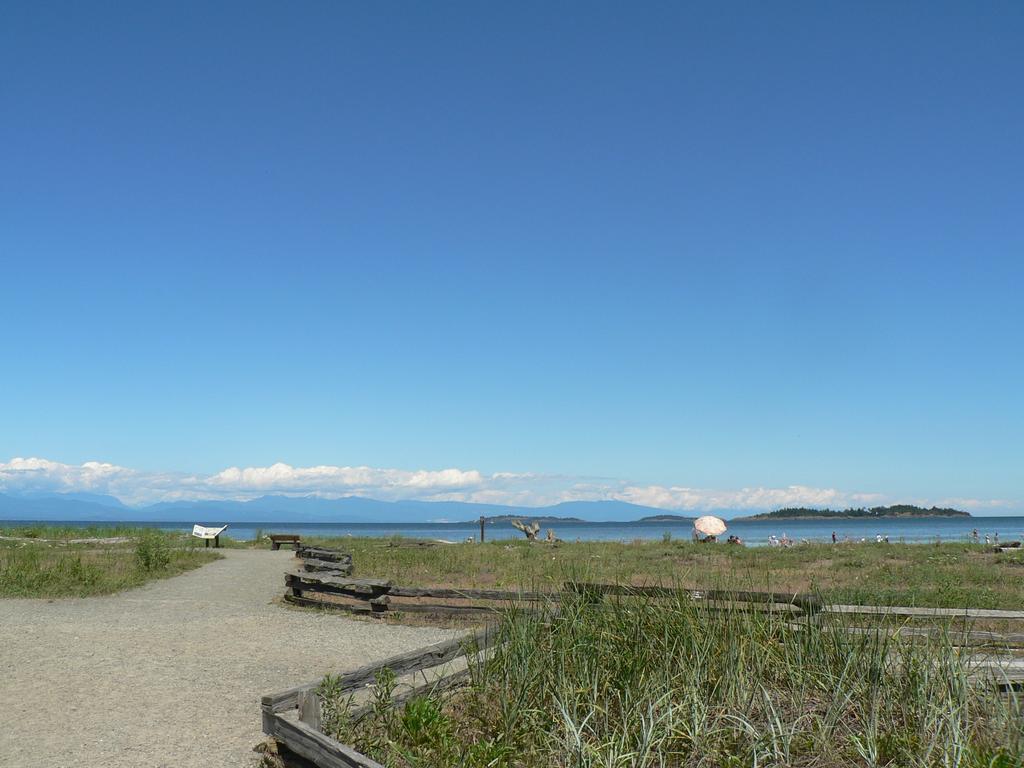Cedar Song B&B Parksville Esterno foto