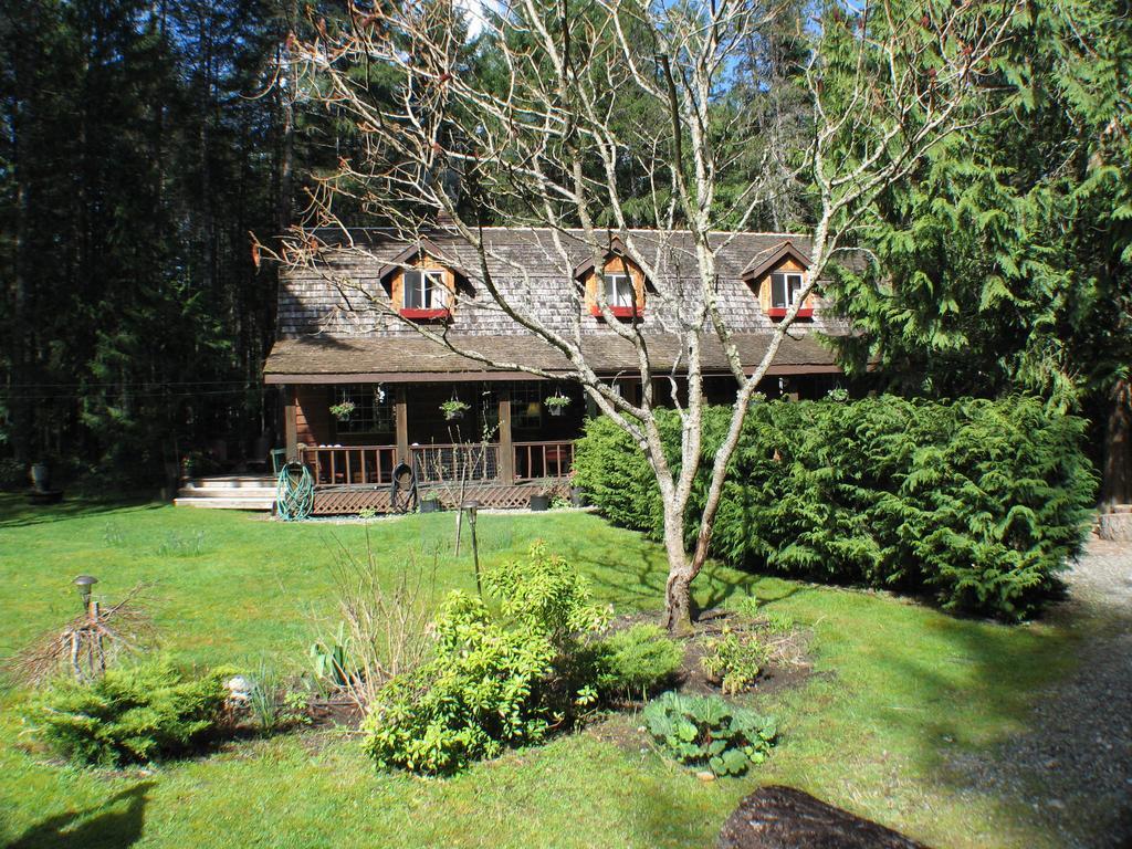 Cedar Song B&B Parksville Esterno foto